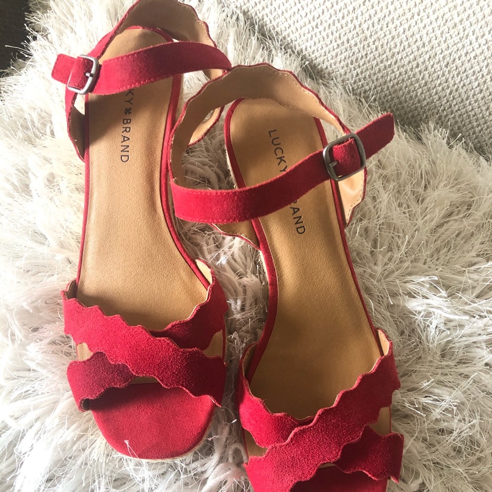 Lucky brand sandals